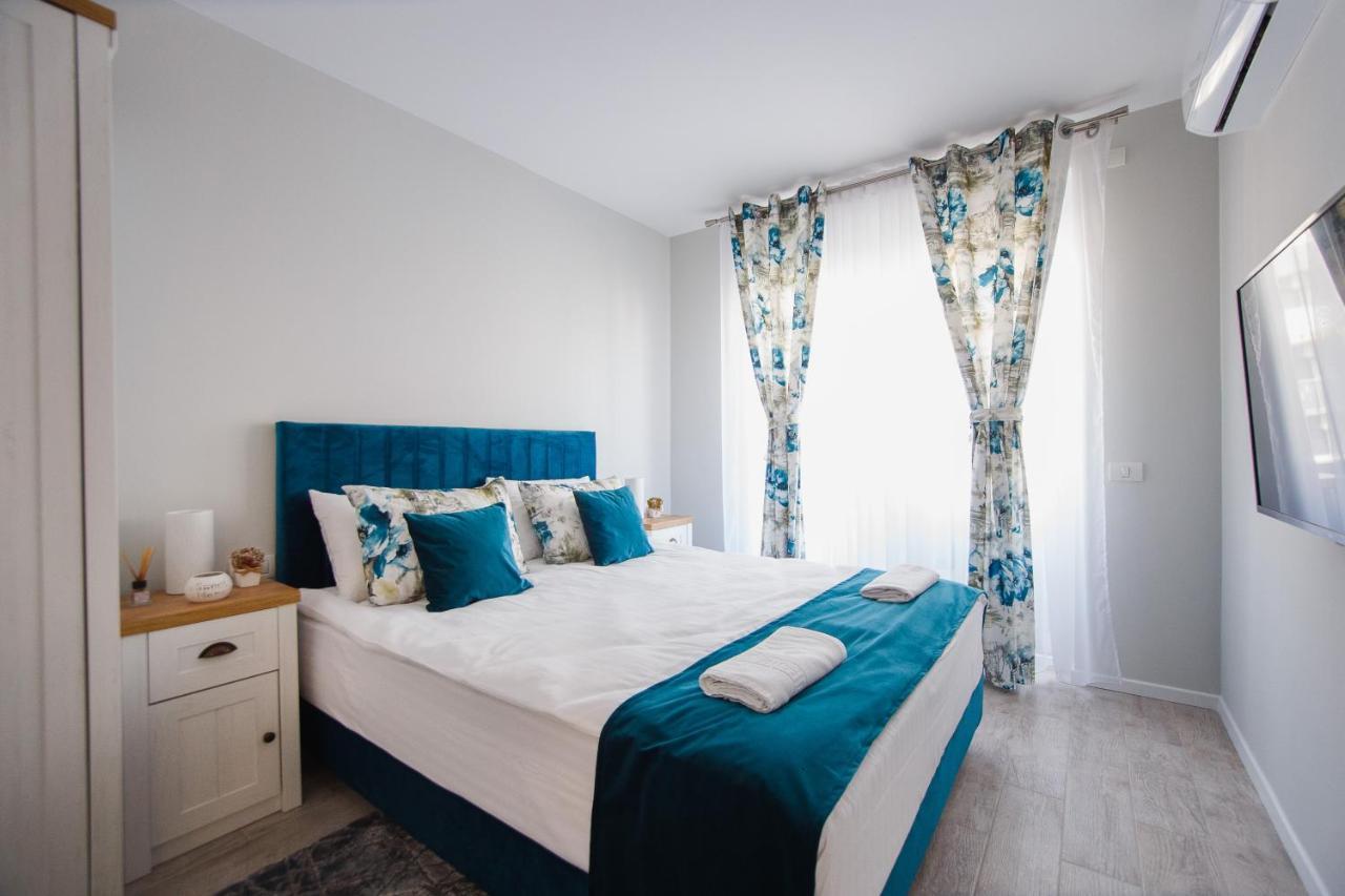 Retreat To A Stylish Home At West Residence أرادايا المظهر الخارجي الصورة